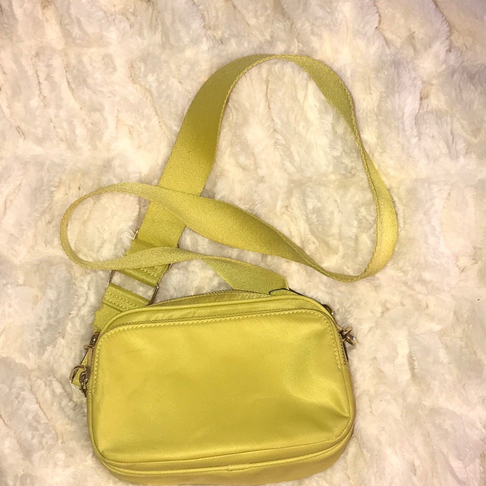Yellow strapped crossbody purse